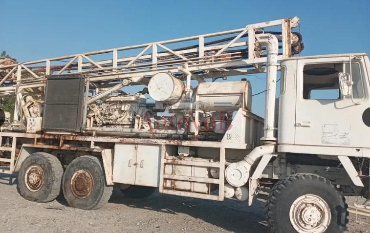 water well drilling rig photo 1