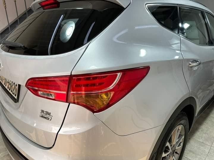Hyundai Santafe photo 1