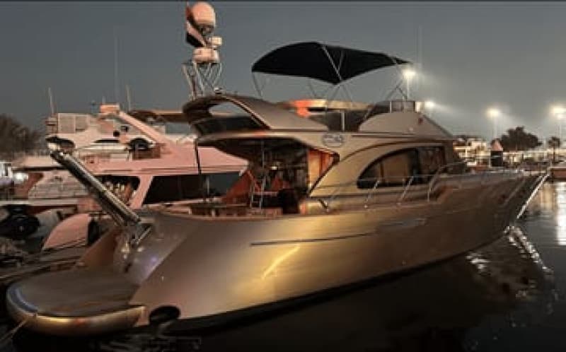Sport yacht photo 1