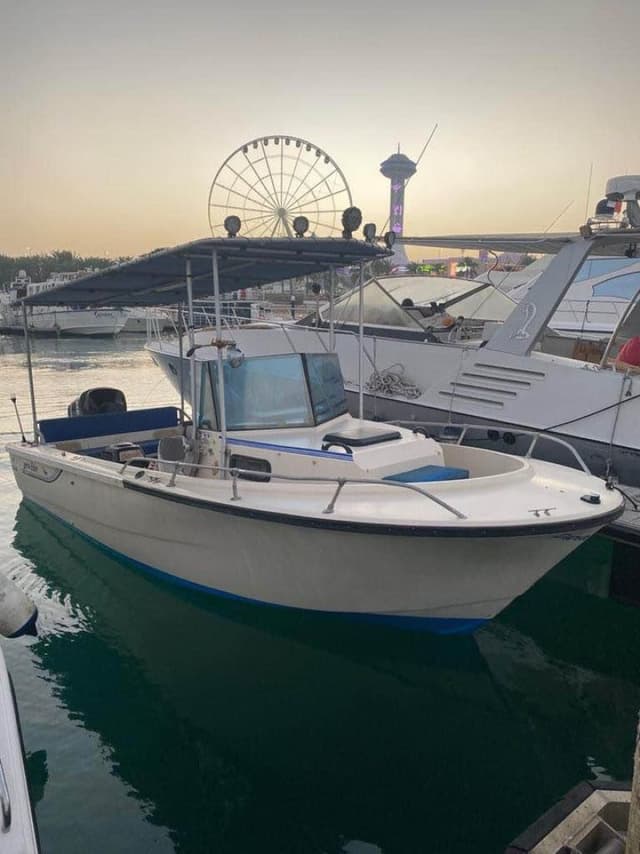Cruiser 25 American feet