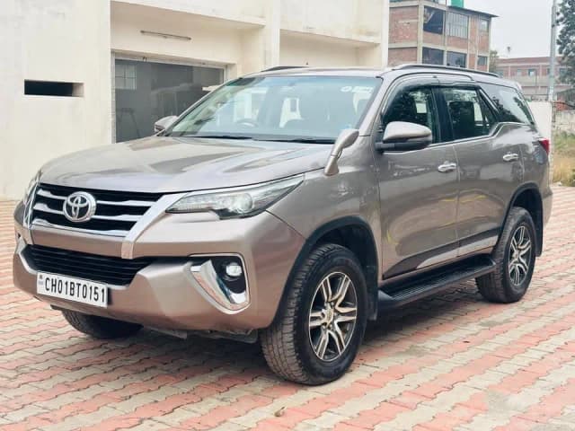 FORTUNER