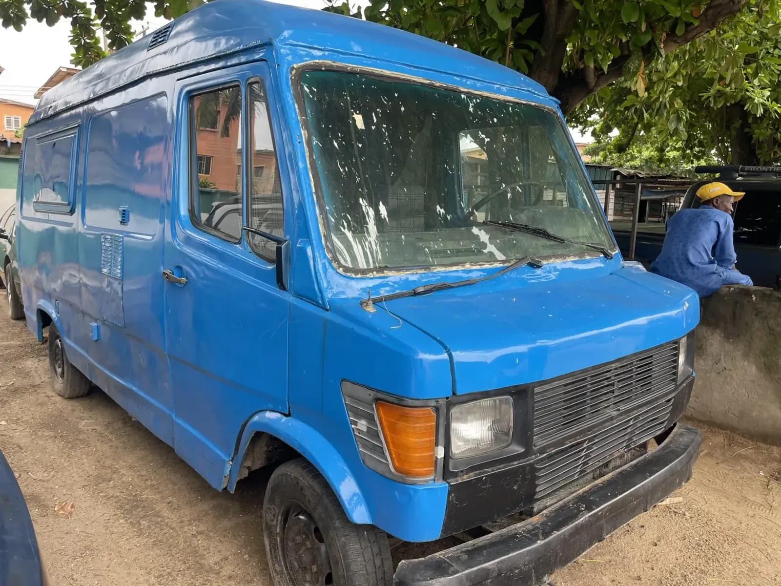 MERCEDES-BENZ T1/TN 1999 BLUE