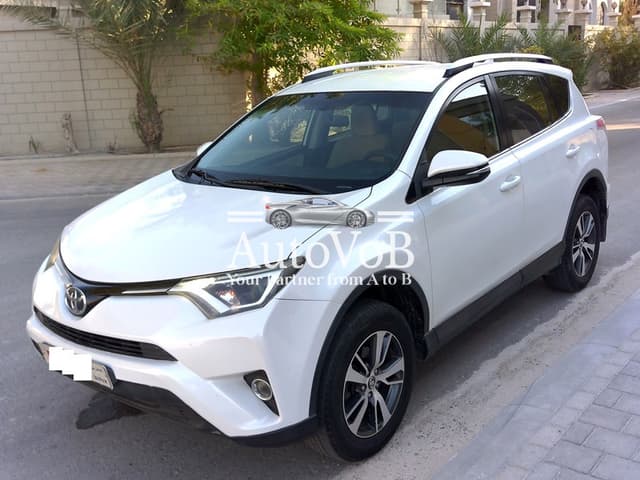 TOYOTA RAV4 WHITE MODEL 2016 6-10