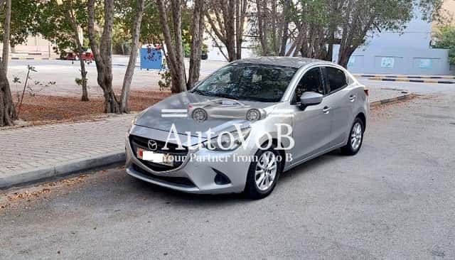 MAZDA 2 SILVER MODEL 2016 3-2