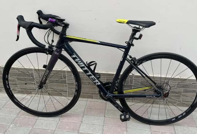 Road bike