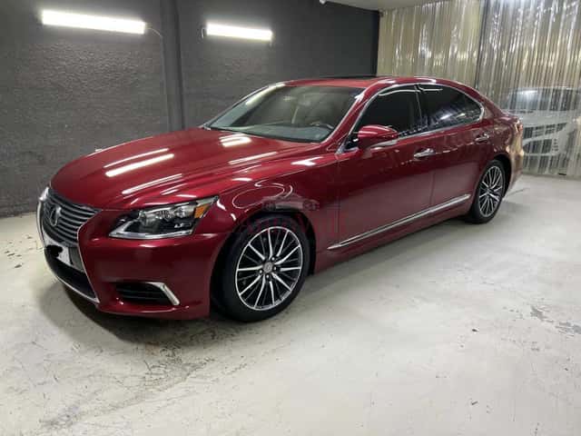 Lexus LS 460